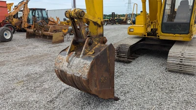 USED 1988 DEERE 490D