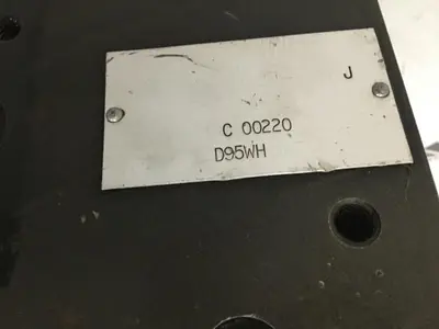 USED CINCINNATI MILACRON C00220 D95WH