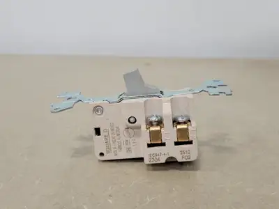 NEW LEGRAND 7802-MD