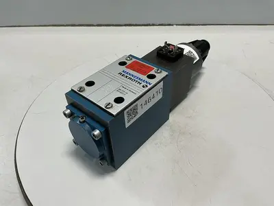 USED MANNESMANN REXROTH 4WRE 10 EA64-14/24K4/V-468