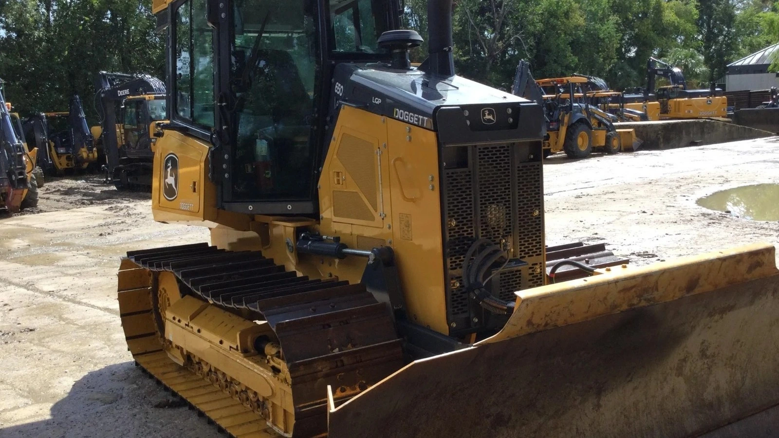 USED 2023 Deere 650 LGP P-TIER