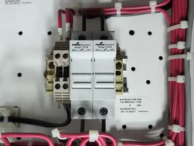 USED EATON SVX015A1-5A4N1