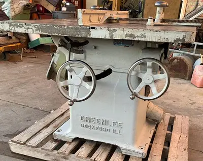 Greenlee Table Saw 5hp w/ Miter & Fence ~ 3ph ~ 240V ~ 1" Arbor