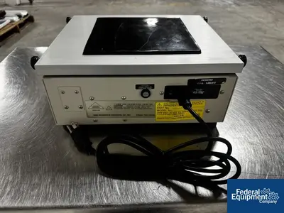 USED New Brunswick New Brunswick Innova 2000 Platform Shaker