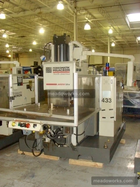 Used 2003 Cincinnati Milacron HC 70 Injection Molding Machines Illinois US | Meadoworks #1514492