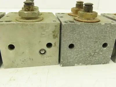 Knorr-Bremse WBV-6 Pneumatic Air Double Switch Block Lot of 6