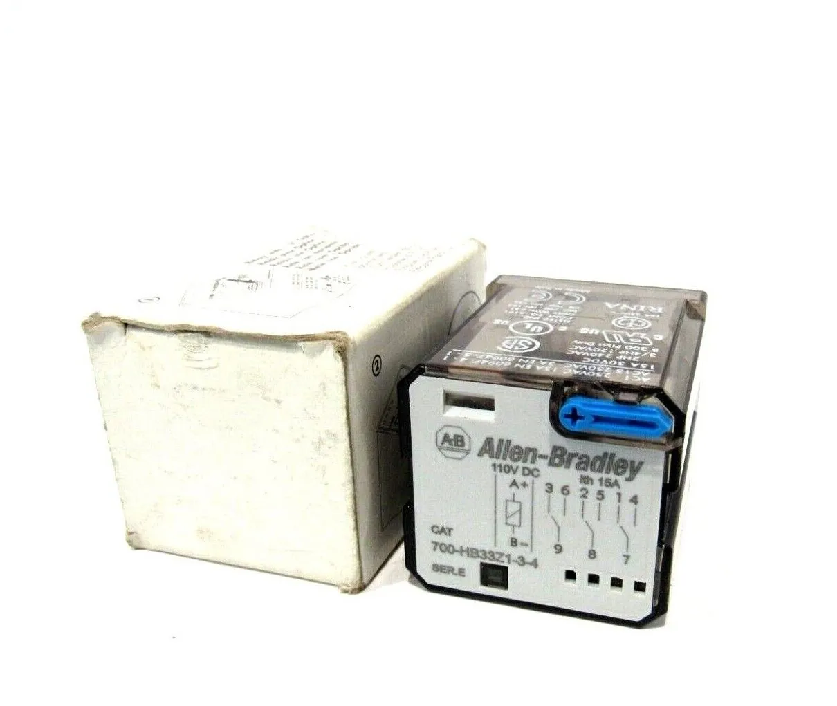 NEW ALLEN BRADLEY 700-HB33Z1-3-4 RELAY SER.E 700HB33Z134