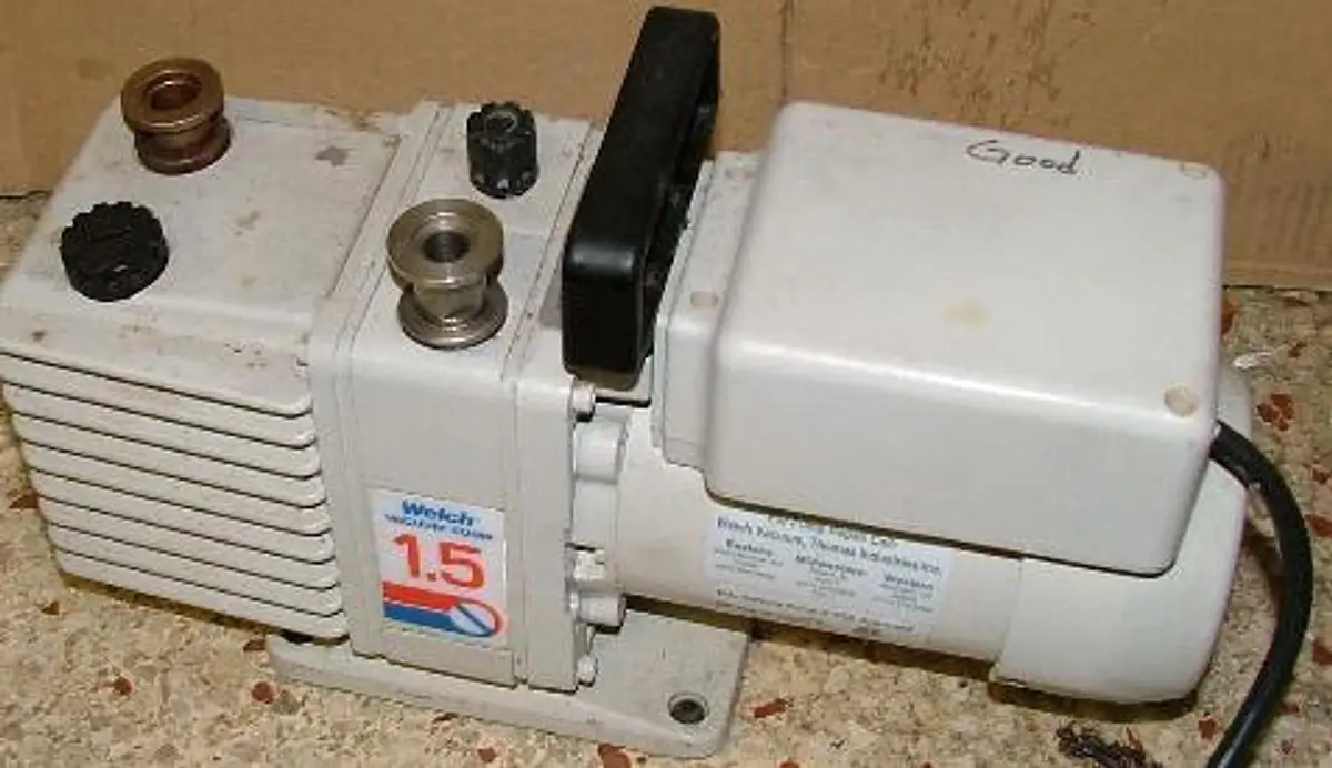 USED WELCH 1402