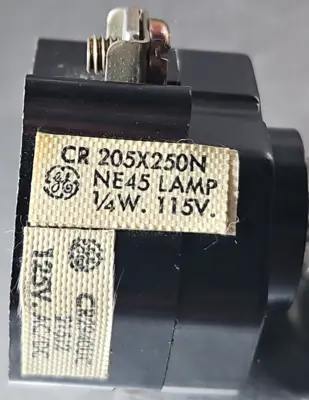GENERAL ELECTRIC CR205X250N / CR294OUC Indicating Light Kit. Loc4D31