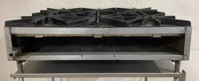 182-0001 Starmax Natural Gas Countertop 6 Burner Range