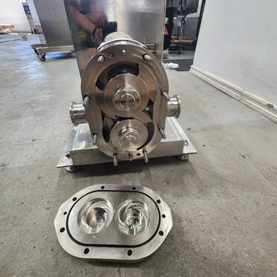 PUMP Wright Flow Technologies 0300 TRA10 S.M. FKM 0300 TRA10 S.M. Sanitary Lobe Pump # 38918