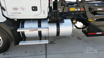 New | in-Stock 2025 MACK MD6 Rolloff Trucks Texas US | Roll Off Truck World #1491867