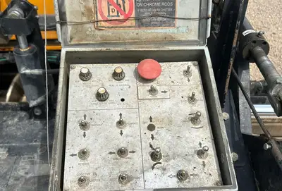 Used 2020 BLAW-KNOX PF7110B Asphalt Pavers California US | Mittry Construction #1363432