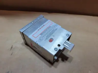 USED PASS & SEYMOUR 7833-MD
