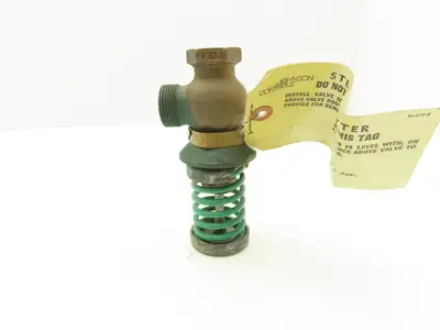 Johnson Controls V-3752-6007 1/2" Steam Union Angle Valve 3-6 PSI
