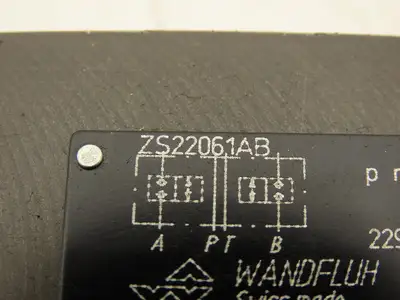 Wandfluh ZS22061AB Hydraulic Directional 2/2 Solenoid Poppet Valve 24Vdc 5000psi