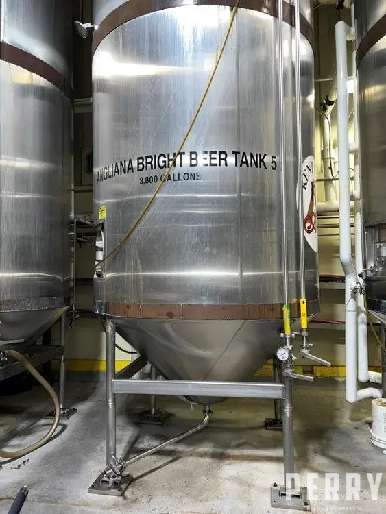 ENERFAB,INC. _UNKNOWN_ Tank S/S -2000 To 3999 Gal. (H=height, L=length) | Perry Equipment