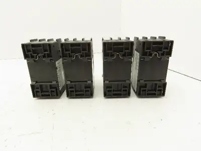Siemens 3RV1021-4AA10 Circuit Breaker Motor Protector Lot of 4