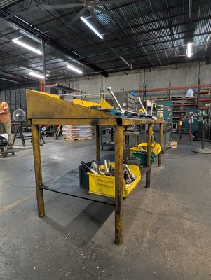 Used _UNKNOWN_ _UNKNOWN_ Work Benches Texas US | IRS Auction #1320821
