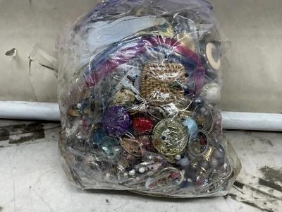 Used _UNKNOWN_ _UNKNOWN_ Jewelry & Gemstones Michigan US | Miedema Asset Management Group #1760475