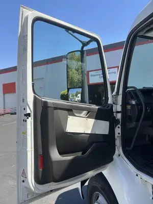 Used 2022 VOLVO VNR64T300 Conventional trucks California US | Ben Kaplan Equipment #1284794