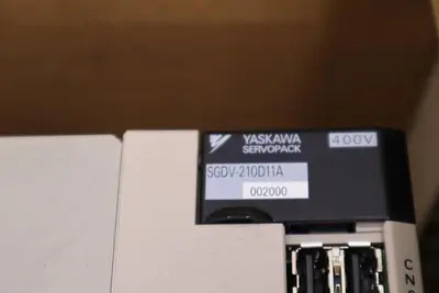 YASKAWA Electric SGDV-21011A002000 SERVOPACK SGDV-210D11A NEW DRIVE STOCK H814