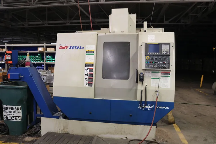 Used 2006 DOOSAN DMV-3016LD Vertical Machining Centers US | IndiQuip #124281