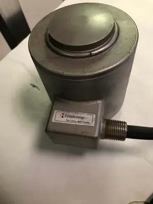 New | in-Stock TOTALCOMP CSP1-B10-100K-30S5 Transducers | Surplus Asset Holdings #1205554