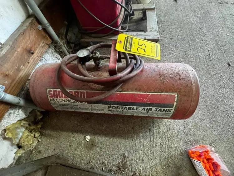 Used _UNKNOWN_ _UNKNOWN_ Air Compressors, Portable Ohio US | Myron Bowling Auctioneers Inc #1574242