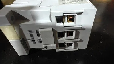 USED ALLEN BRADLEY 100-C85D00