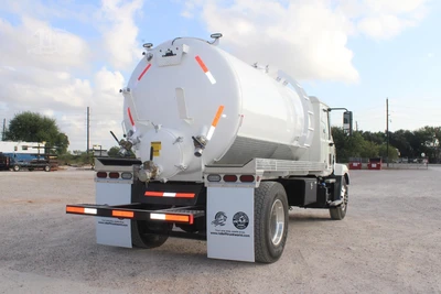 New | in-Stock 2025 MACK MD6 Septic/Sewer/Vacuum Trucks Texas US | Roll Off Truck World #1507632