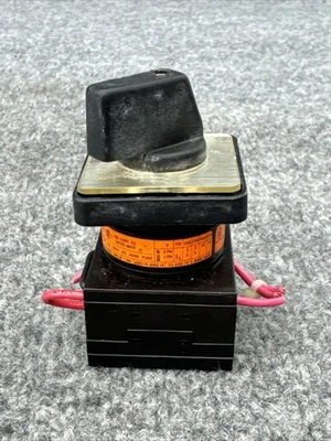 Used Moeller RO-2-8221/E Relays & Switches California US | Davliegogo LLC #1706002
