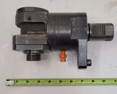 USED MAZAK RIGHT ANGLE TOOL HOLDER