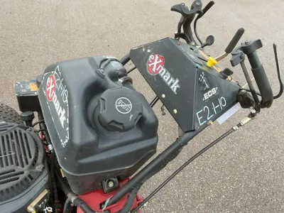 USED EXMARK TURF TRACER 60”