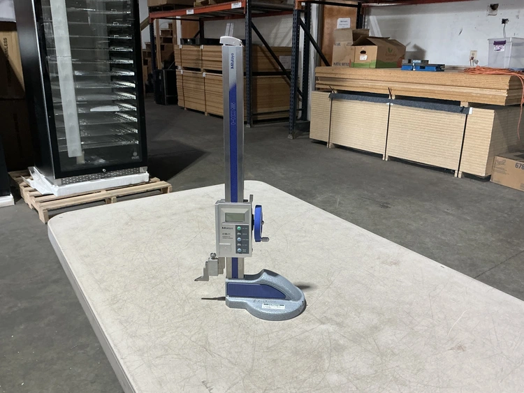 Used MITUTOYO HDS-H12 C ABSOLUTE DIGIMATIC HEIGHT GAGE Height Gages Michigan US | Miedema Asset Management Group #1761497
