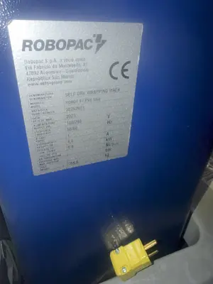 2023 ROBOPAC ROBOT MODEL #S7 PVS PORTABLE SHRINK WRAPPER MACHINE: YOBRO #25236