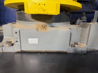 Used 2012 FANUC M-900IA/600 Robots Michigan US | K.B. Industries LLC #1305333