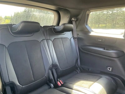 USED 2023 JEEP GRAND CHEROKEE L