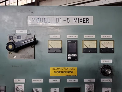 Moriyama D1-5 Rubber Lab Mixer