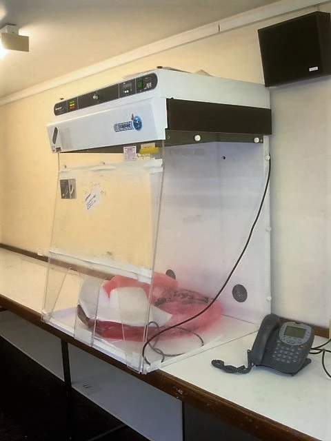 650L Captair Laminar Flow Cabinet No. 936-1