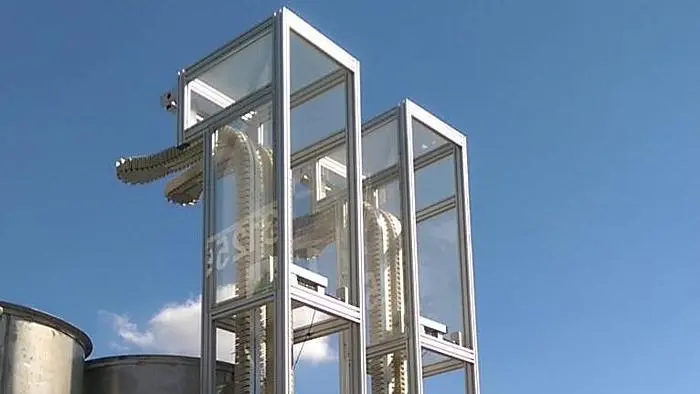 Wedge Elevator Conveyor