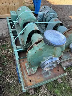 USED 1996 TACO FE2513E2H1G2L0A