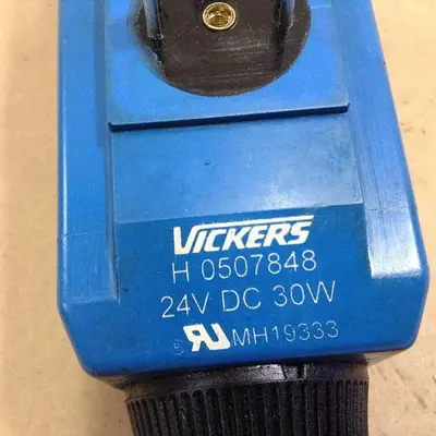 USED VICKERS DG4V-3S-22AL-M-U-H5-60