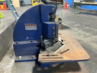 Used CENTRAL MACHINERY _UNKNOWN_ Notching Machines Ohio US | HGR 24 #1508184
