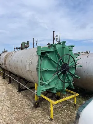 USED HORIZONTAL RETORT 4 BASKET CAPACITY 53.5" DIA. X 23' 4"L
