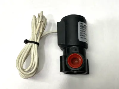 USED ALCON SOLENOID VALVE 1/4" PORTS 24VDC
