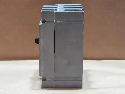 Used WESTINGHOUSE HFB3060 Switchgears British Columbia CA | Lenmark #835597