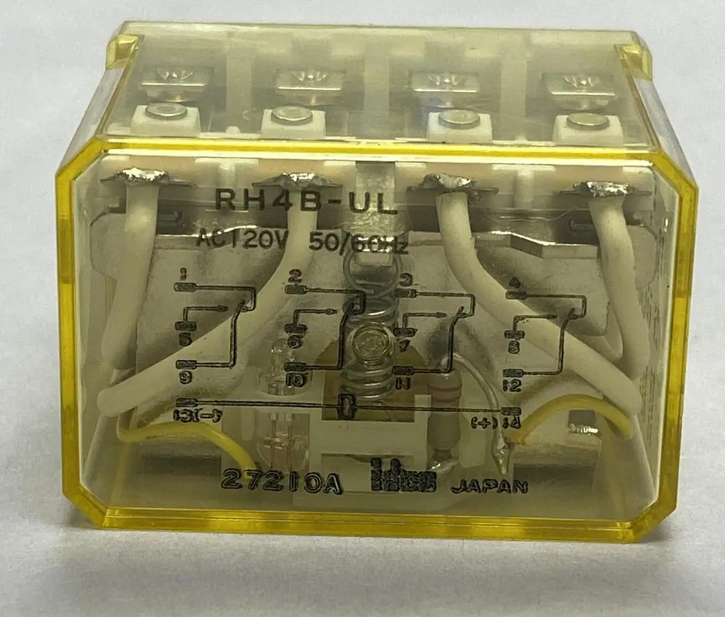 New | in-Stock IDEC RH4B-UL Miscellaneous Equipment (Electrical & Power) | Surplus Asset Holdings #1192167