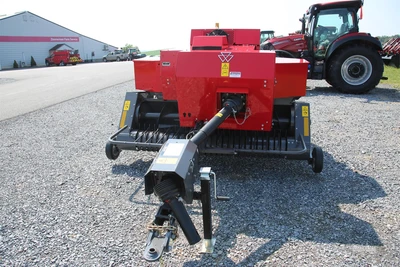 New | in-Stock 2024 MASSEY FERGUSON 1842S Square Balers Pennsylvania US | Zimmerman Farm Service #1409865