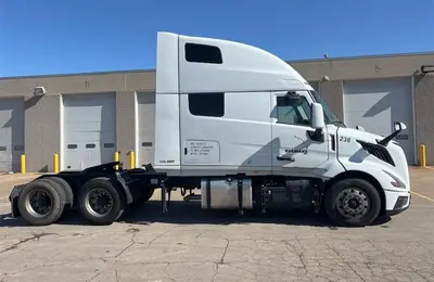 Used VOLVO VNL64T860 Conventional trucks Illinois US | Mitsubishi HC Capital America #1362662